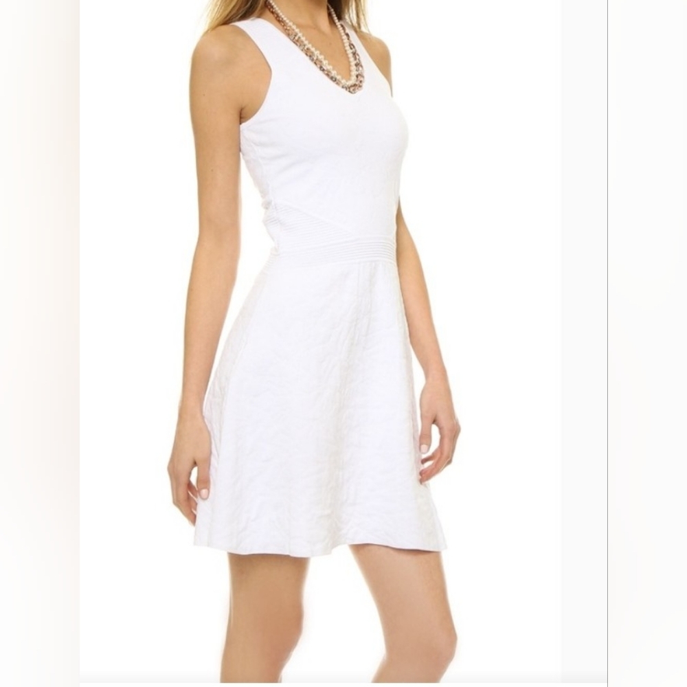 Parker White Dress Textured Fit & Flare Style  Size M Minimalist Luxury Like New